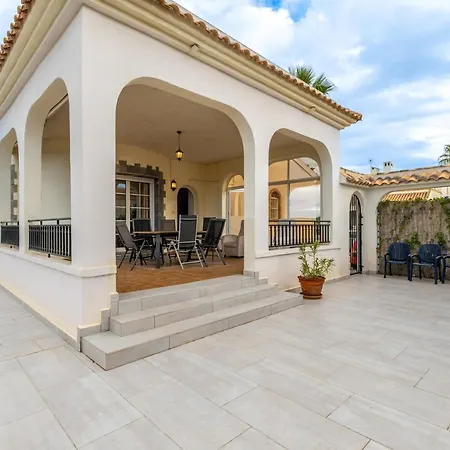 Ramblas Villa *